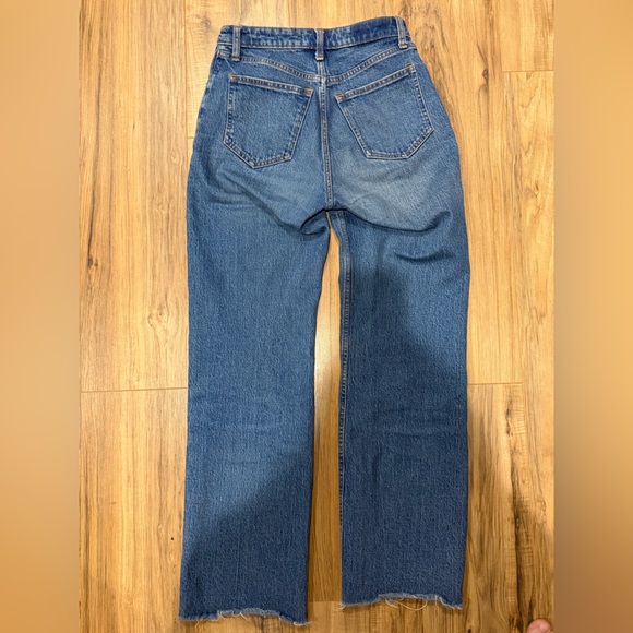 Abercrombie 90s Curve Love High Waisted Blue Raw Hem Jeans Size 25 💙 - Picture 5 of 6
